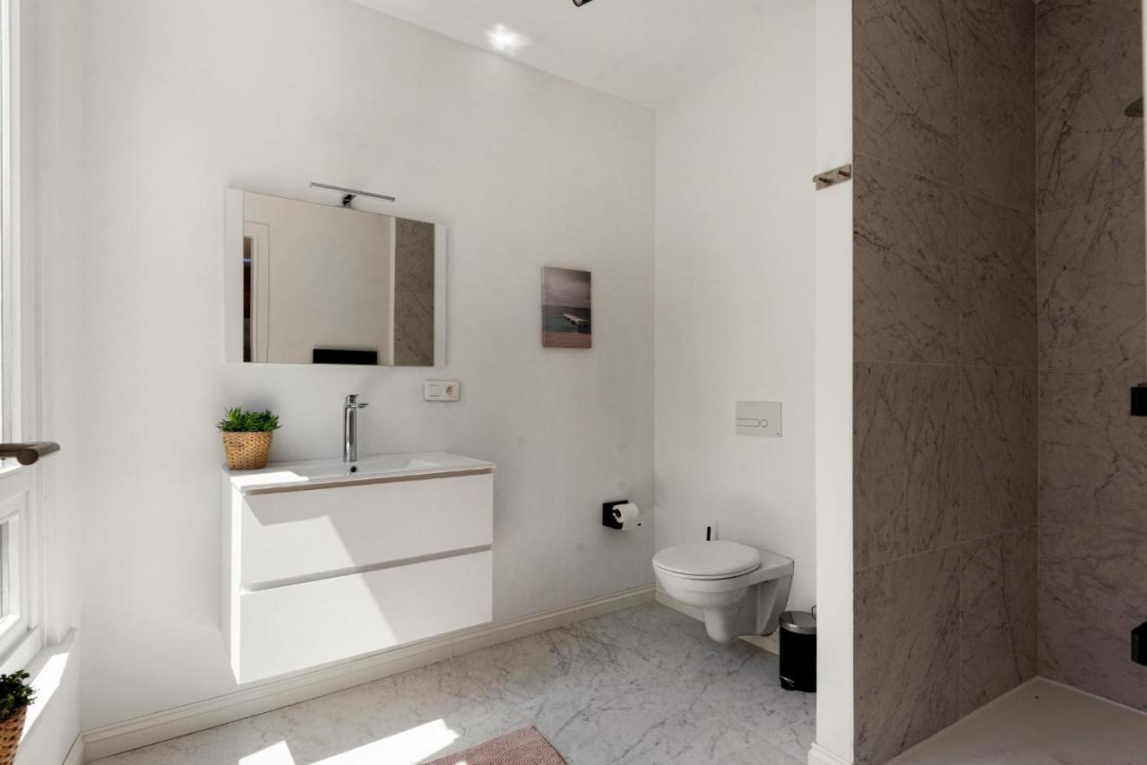 אנטוורפן Suite City Center In Quiet Street & Airco מראה חיצוני תמונה