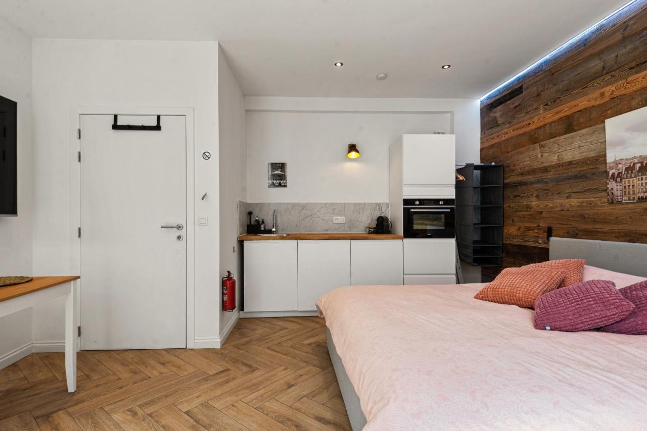אנטוורפן Suite City Center In Quiet Street & Airco מראה חיצוני תמונה