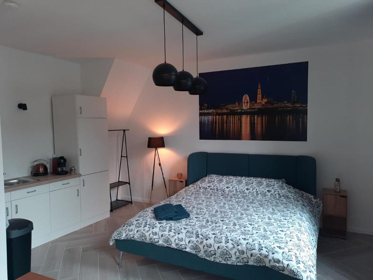 אנטוורפן Suite City Center In Quiet Street & Airco מראה חיצוני תמונה